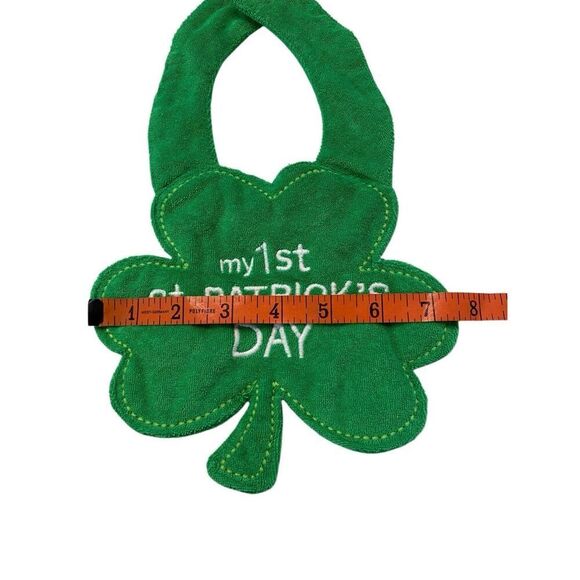 Nwt Carters My 1st St Patricks Day Baby Feeding Bibs Newborn Infant Shamrock - Picture 7 of 8